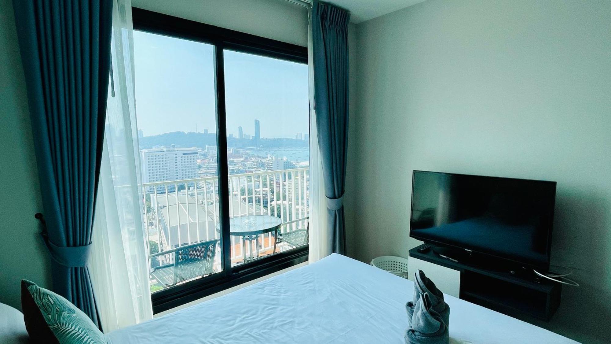 The Base 1 Bed 1 Bath Apartment Pattaya Exterior photo